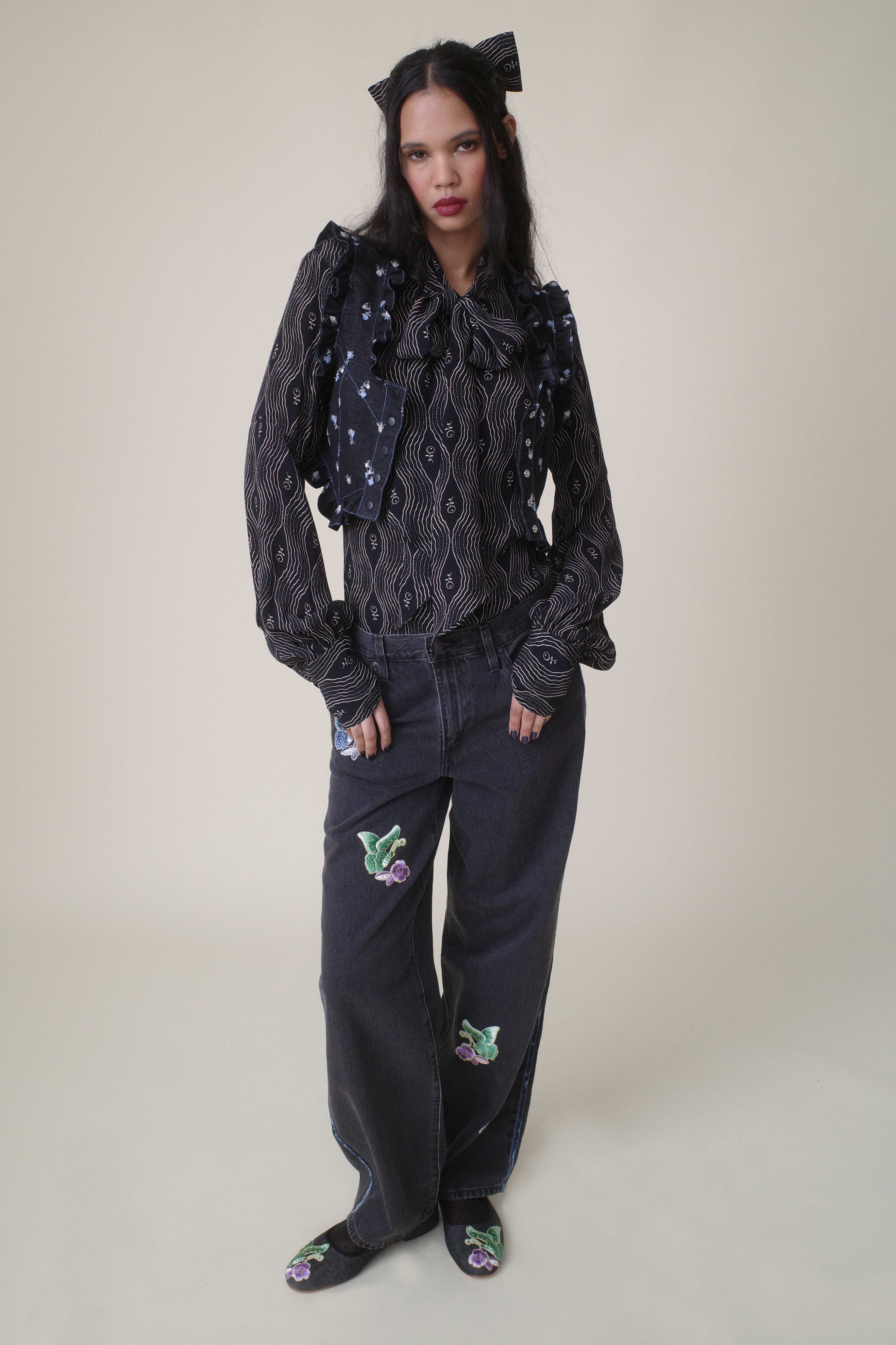 Denim Embroidered Roses Cropped Vest - Image 6