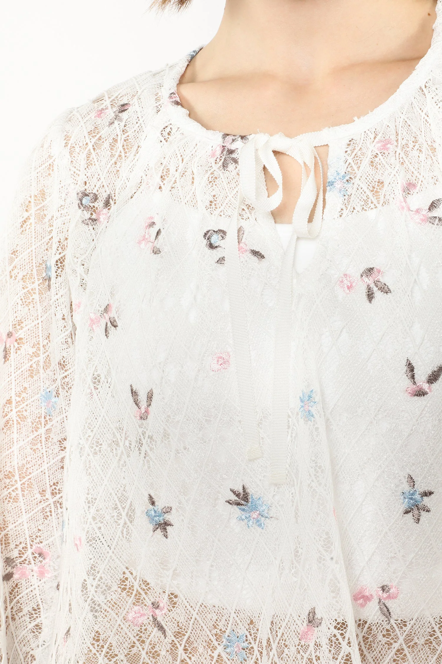 Embroidered Lacey Trellis Blouse - Image 8