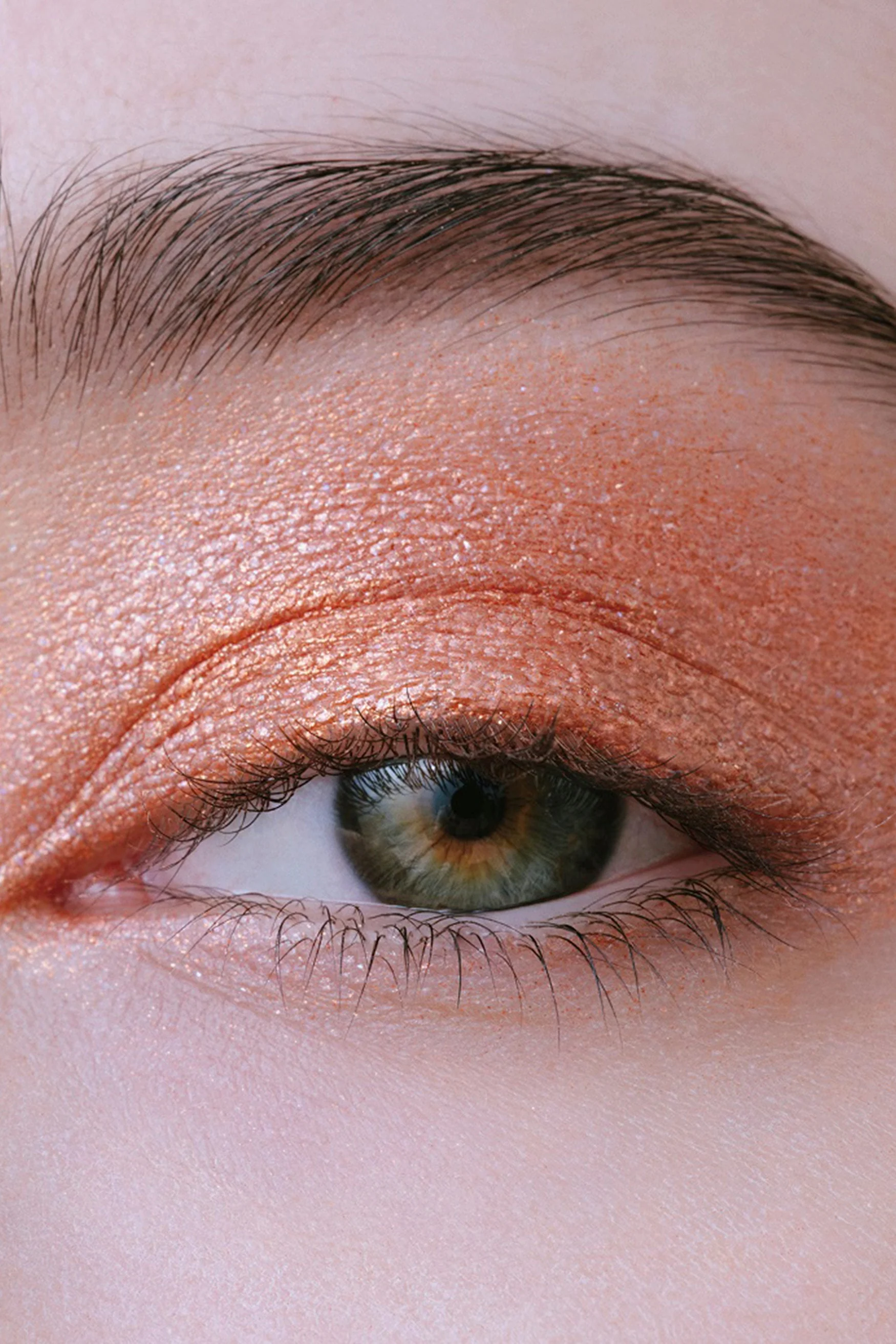 Limited Edition: Twinkling Eye Glitter - Image 3