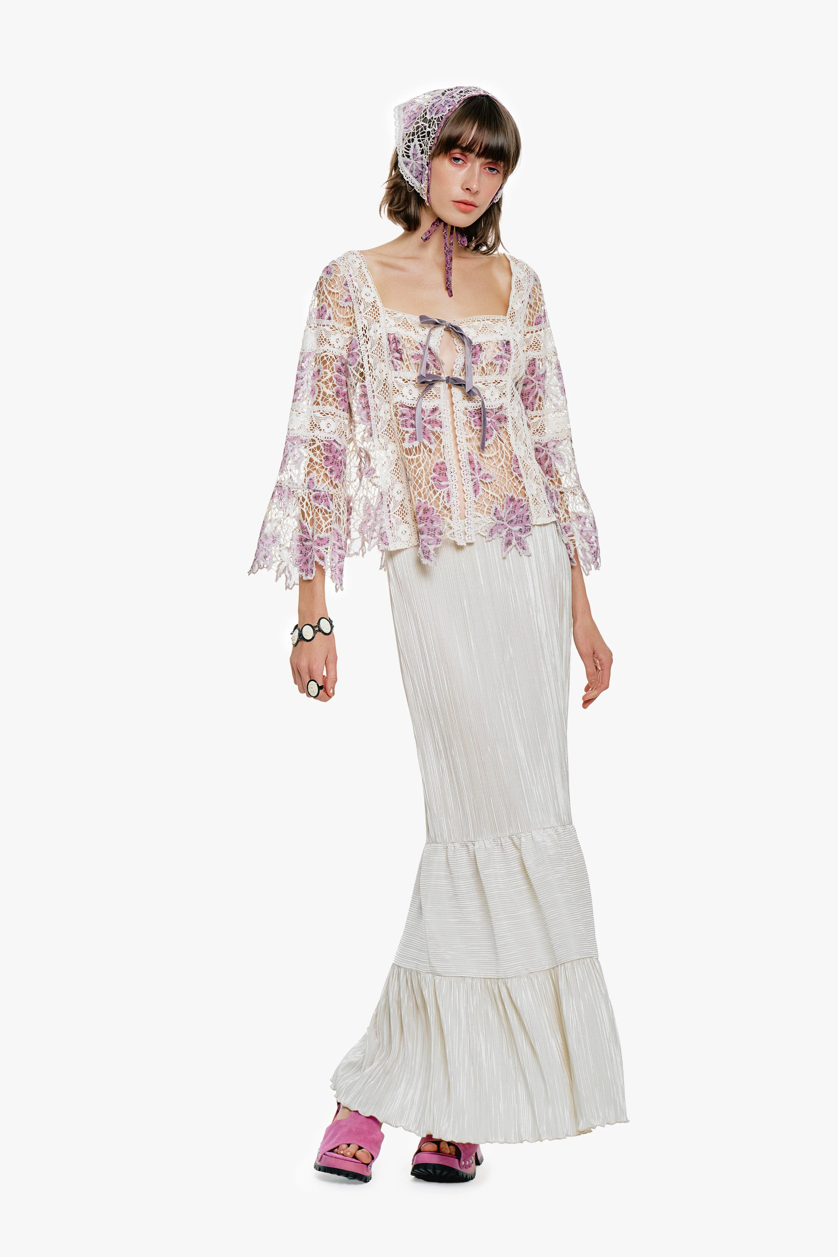 Medallion Floral Lace Tie Blouse - Image 7