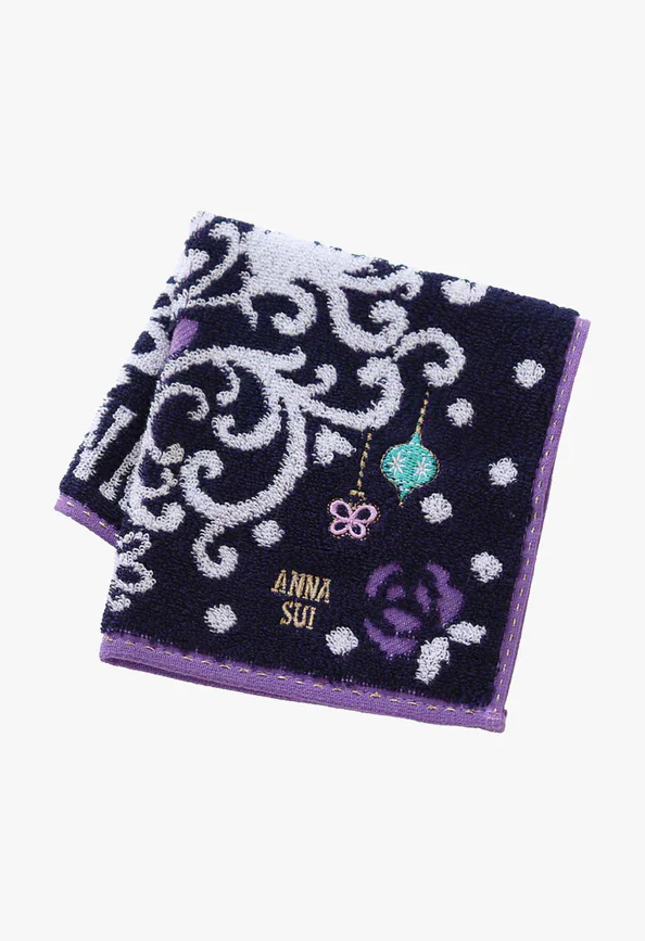 Rose Ornament Washcloth - Image 3