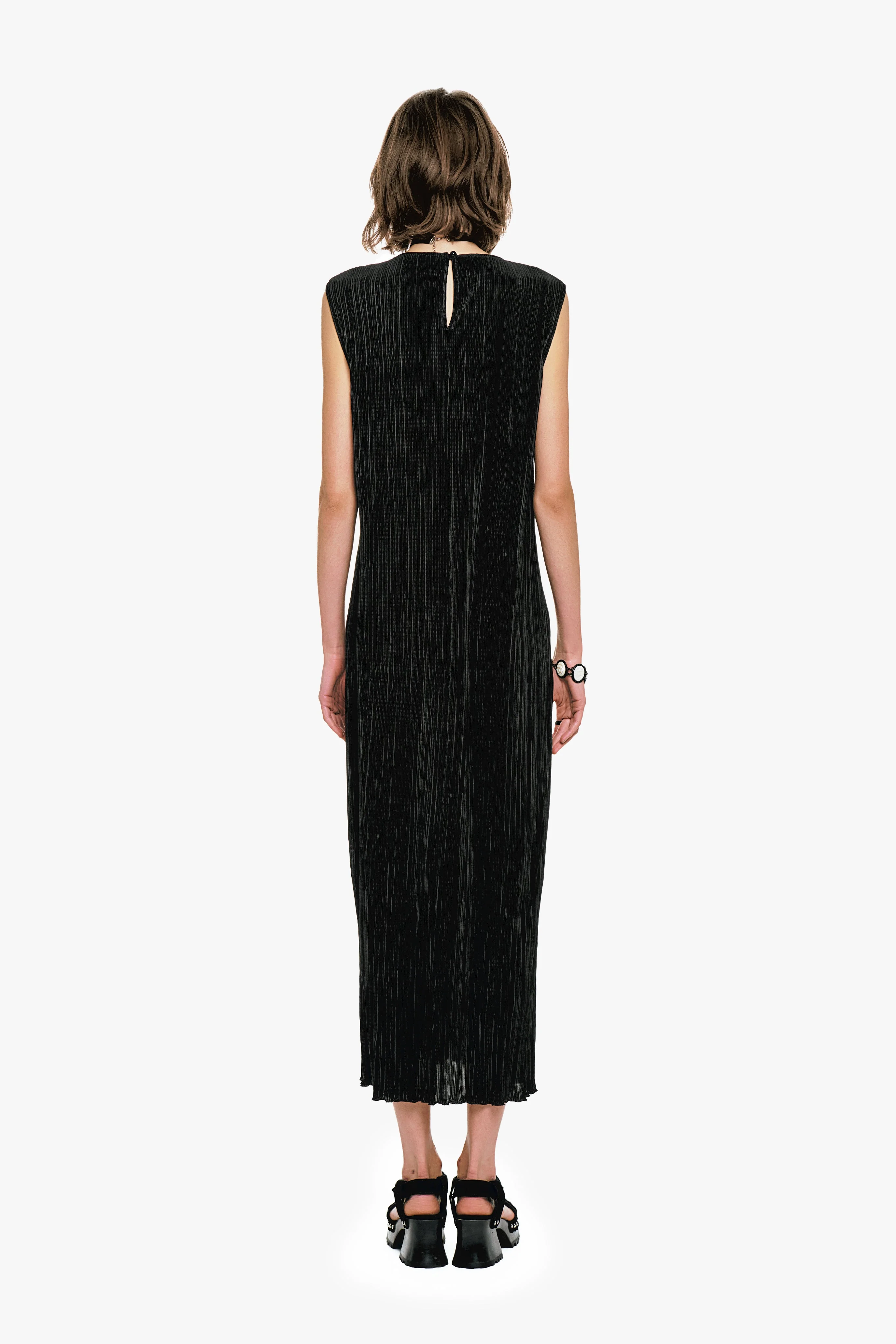 Plissé Sleeveless Maxi Dress - Image 4