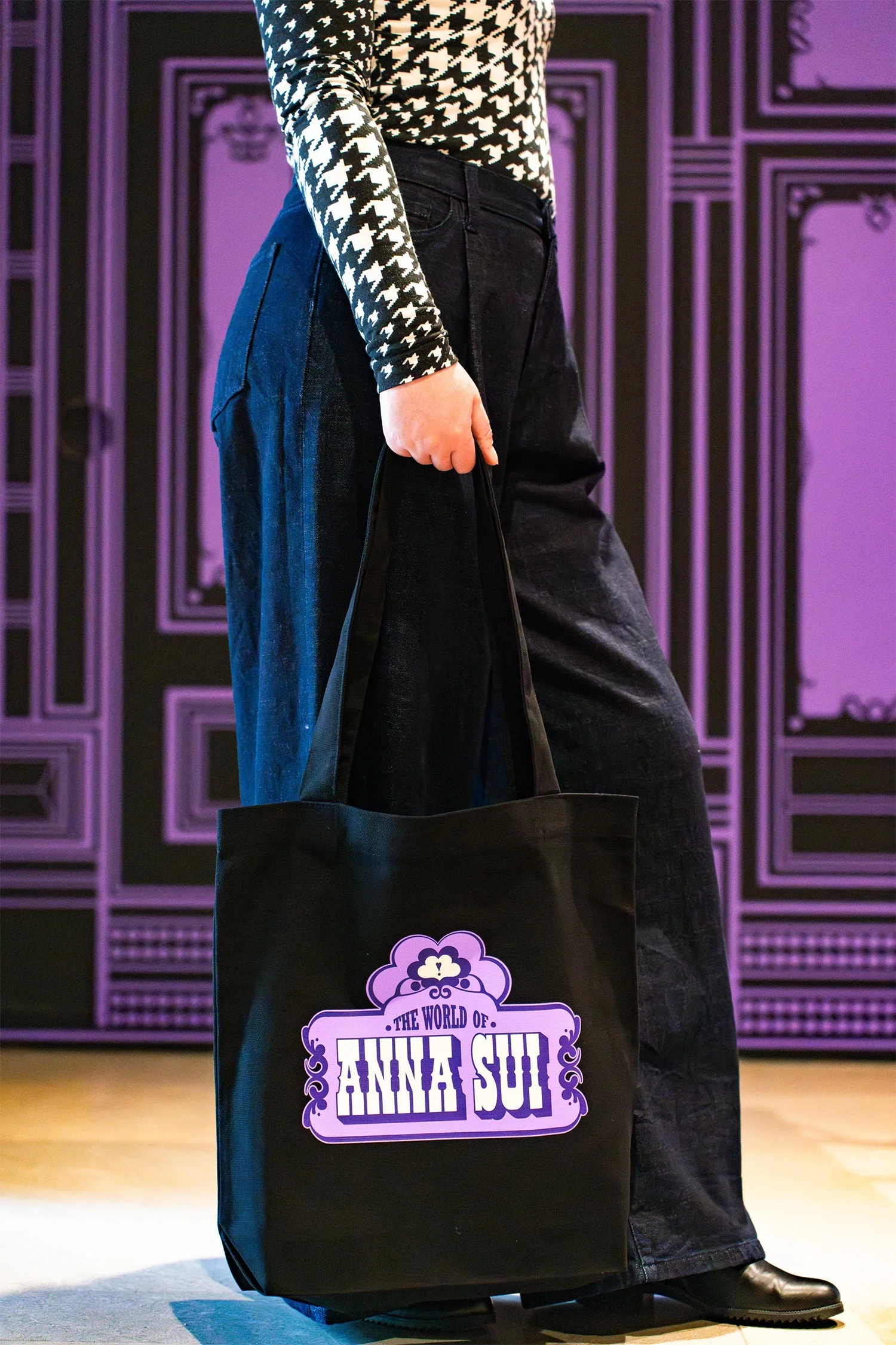 The World of Anna Sui Exhibition Tote Bag - Image 4